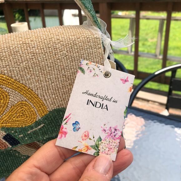 Beaded Lemon Diver Sequin Viral Statement Bag Marshall's Handcrafted India NWT - Picture 3 of 4